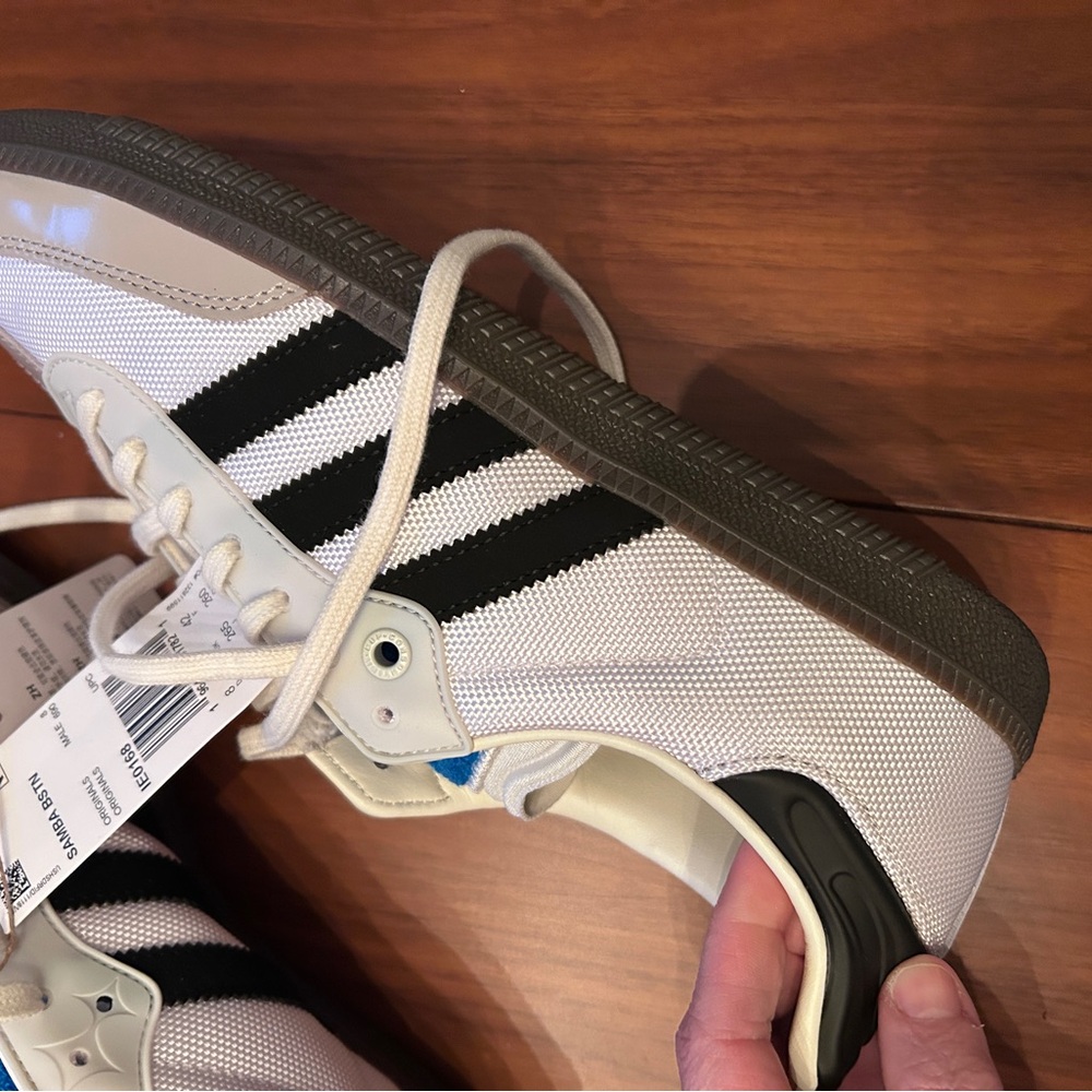 Adidas Women’s White and Black Sneakers 8.5 Samba BSTN - Picture 8 of 13